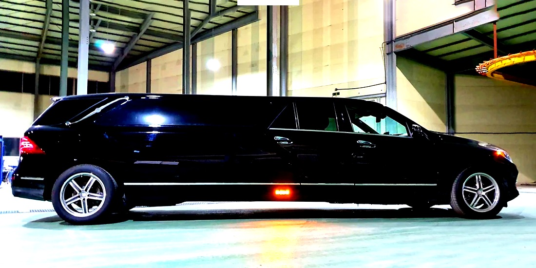 limousine_ex_009